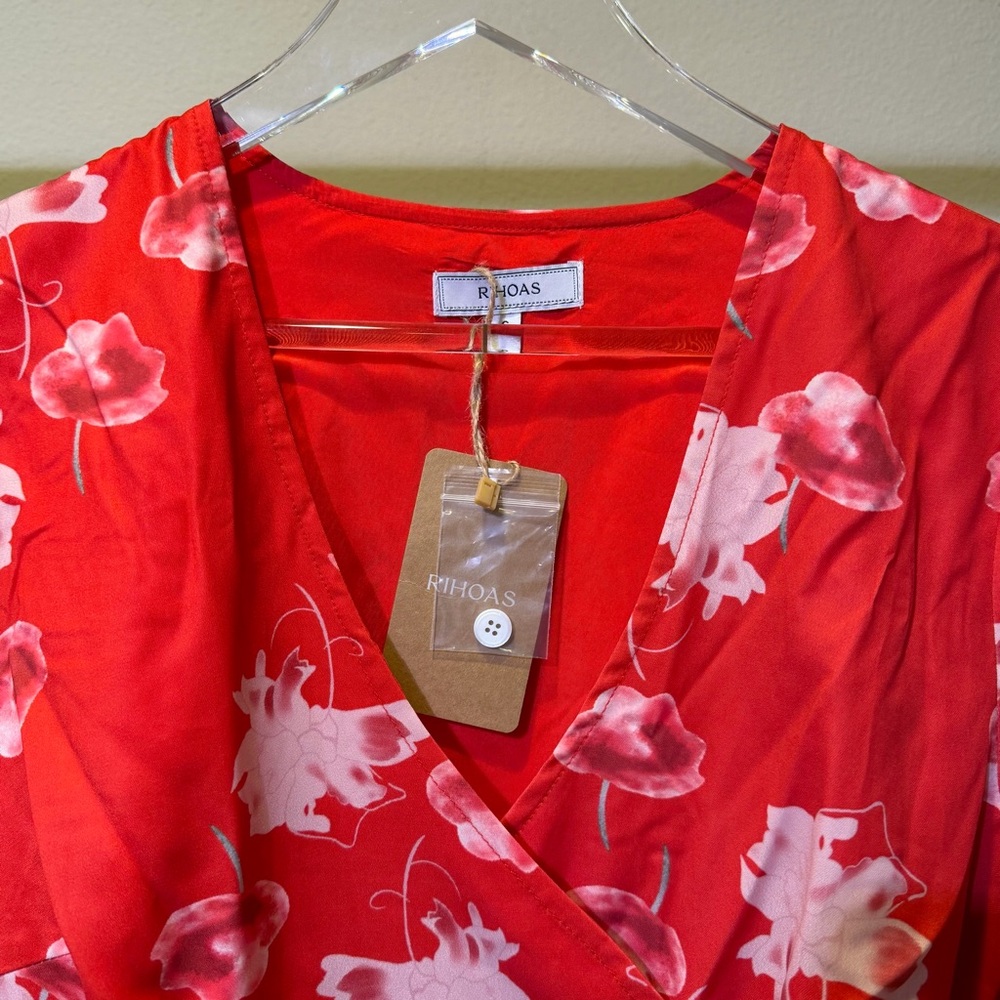 RIHOAS Red Floral Wrap Mini Dress with Tie Waist - Picture 3 of 4